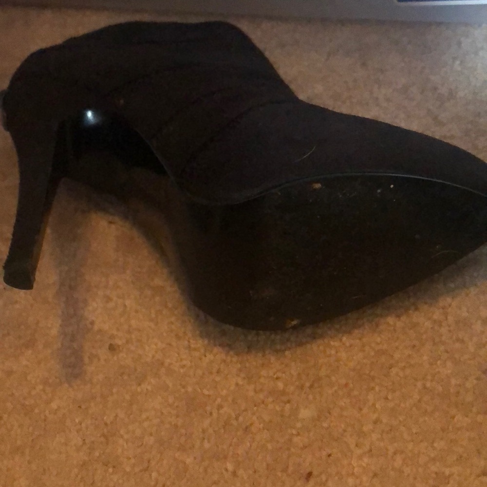 Black booties - Picture 3 of 3